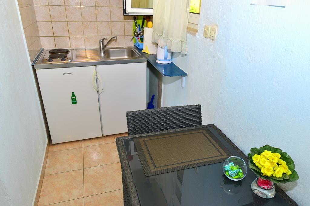 Apartments Veky 3 Σπλιτ Εξωτερικό φωτογραφία
